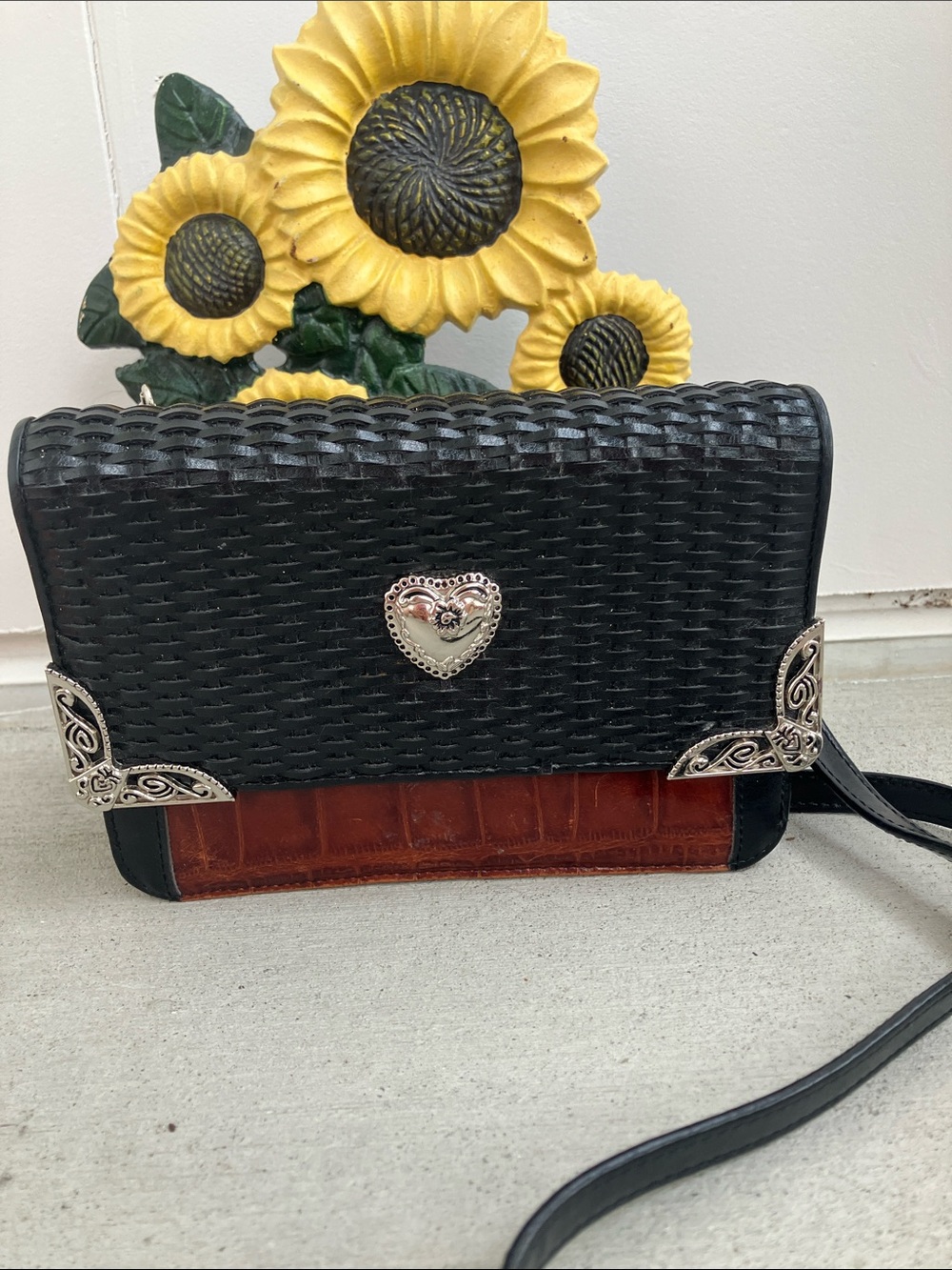 Vintage 90s Y2K Silver Black Basketweave Embossed Brown Faux Leather Purse AS IS